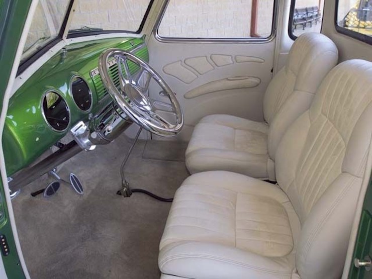 1952 chevy online truck interior