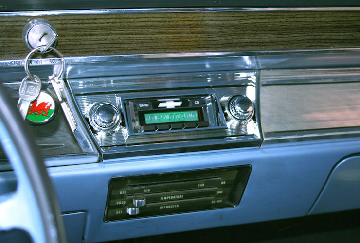 Finding a Stereo for Your Classic Car