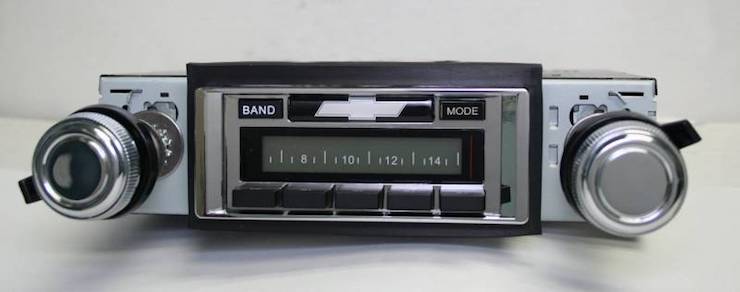 The Best Modern Retro Style Car Radios For Your Classic Chevy