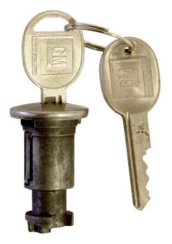Tailgate Lock with Keys | 1973-89 Chevy Blazer or GMC Jimmy | PY Classic Locks | 9024