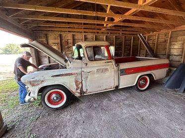 Ryan Hollands 2 owner survivor 57 cameo with the original v8. Runs and drives.