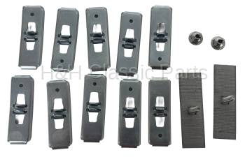 Danchuk MFG - Rocker Panel Molding Clip Set - Image 1